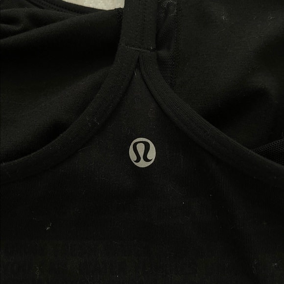 LULULEMON WORKOUT TOP - Picture 3 of 3